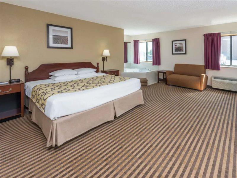Baymont By Wyndham Metropolis Hotell Eksteriør bilde